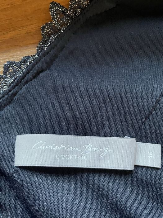 Sukienka Christian Berg 46