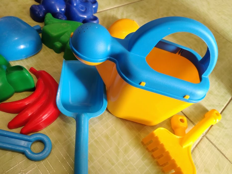 Набір іграшок для гри в піску