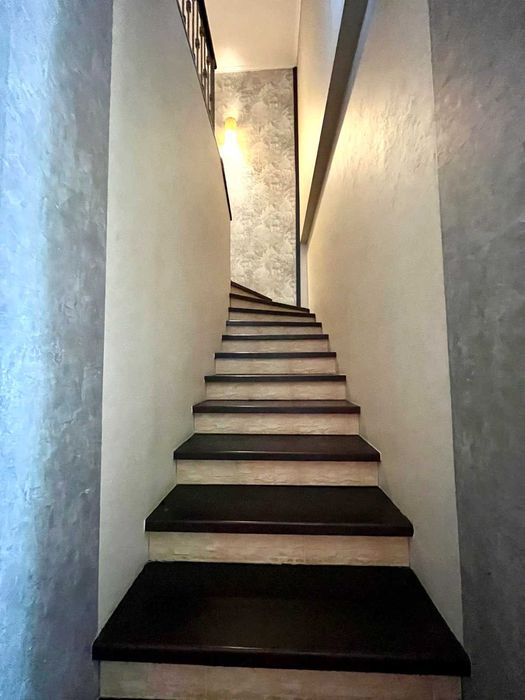 Продаж Котеджу. м. Львів-Винники. 185 000 $.