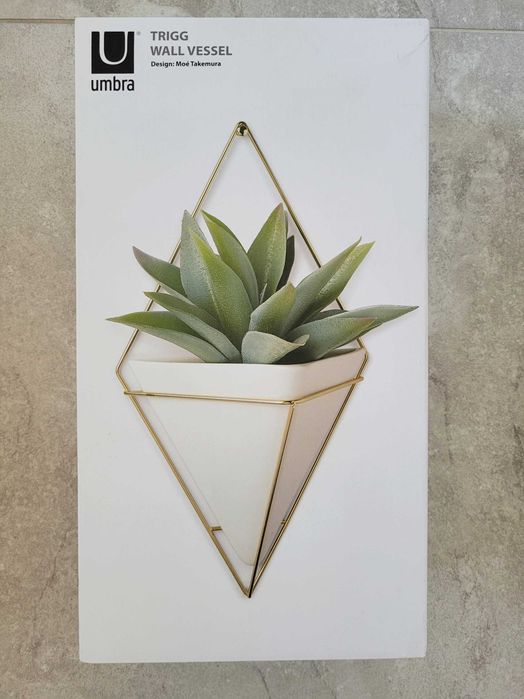 NOWA Wisząca ceramiczna osłonka na doniczkę UMBRA Trigg