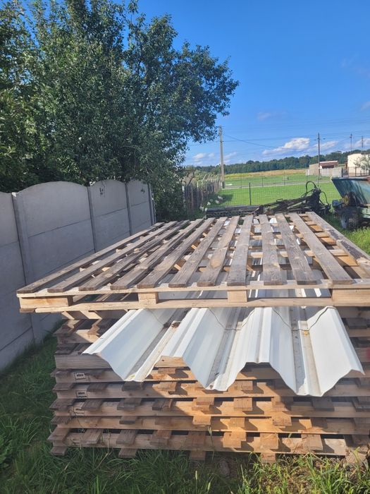 Sprzedam palety 207cm x 307cm