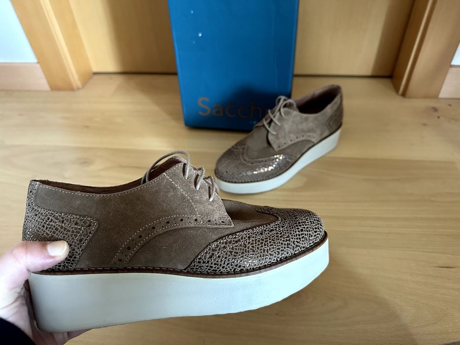 Sapatos Castanhos/Beges super confortáveis Nº 38