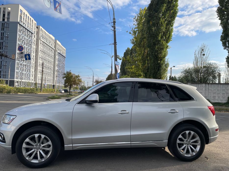 Продам AUDI Q5 2.0 T