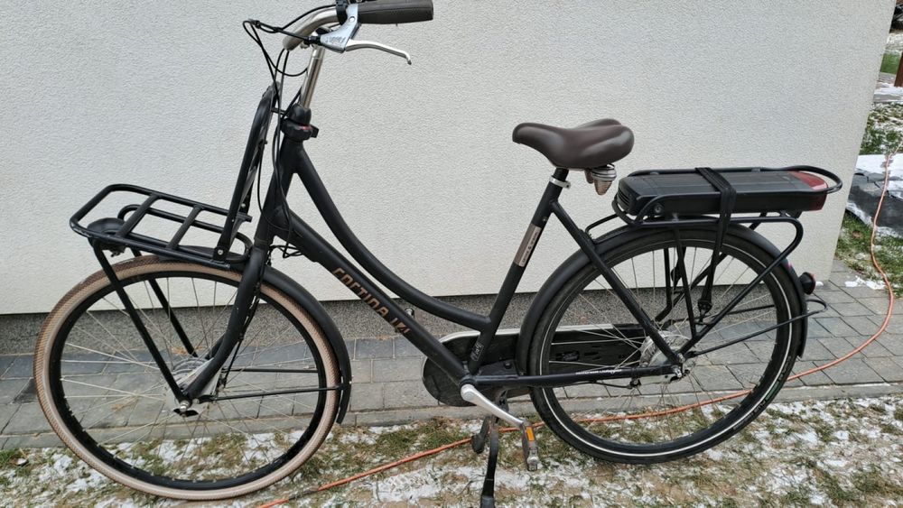 Rower elektryczny Cortina L4