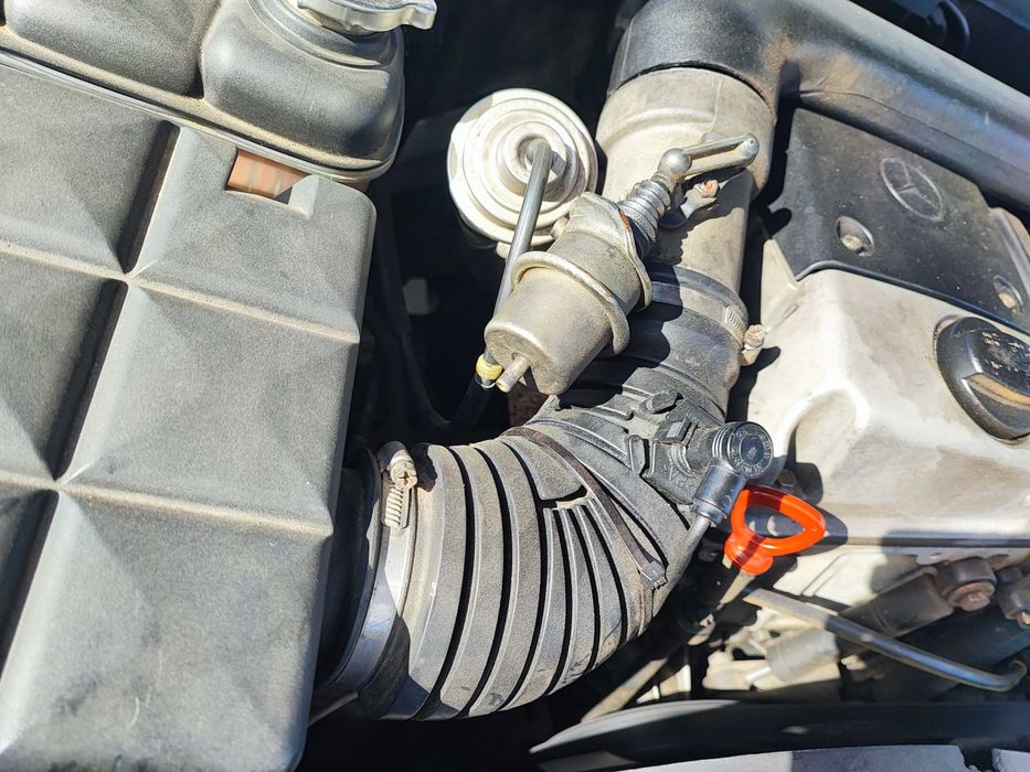 mercedes c220 diesel 1993 para peças / mecanico