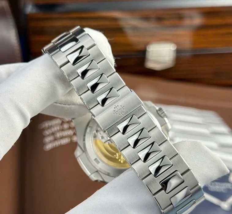 Мужские премиум часы Patek Philippe Nautilus Blue Dial