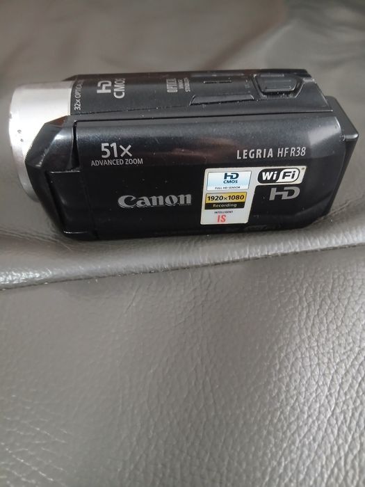 Видеокамера Canon.
