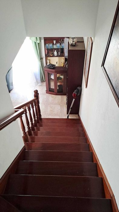 Moradia independente T1 (+ 2 quartos)