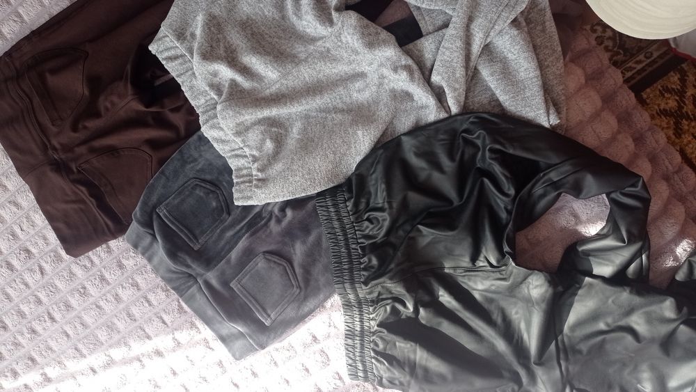 Штани, лосини шкіряні