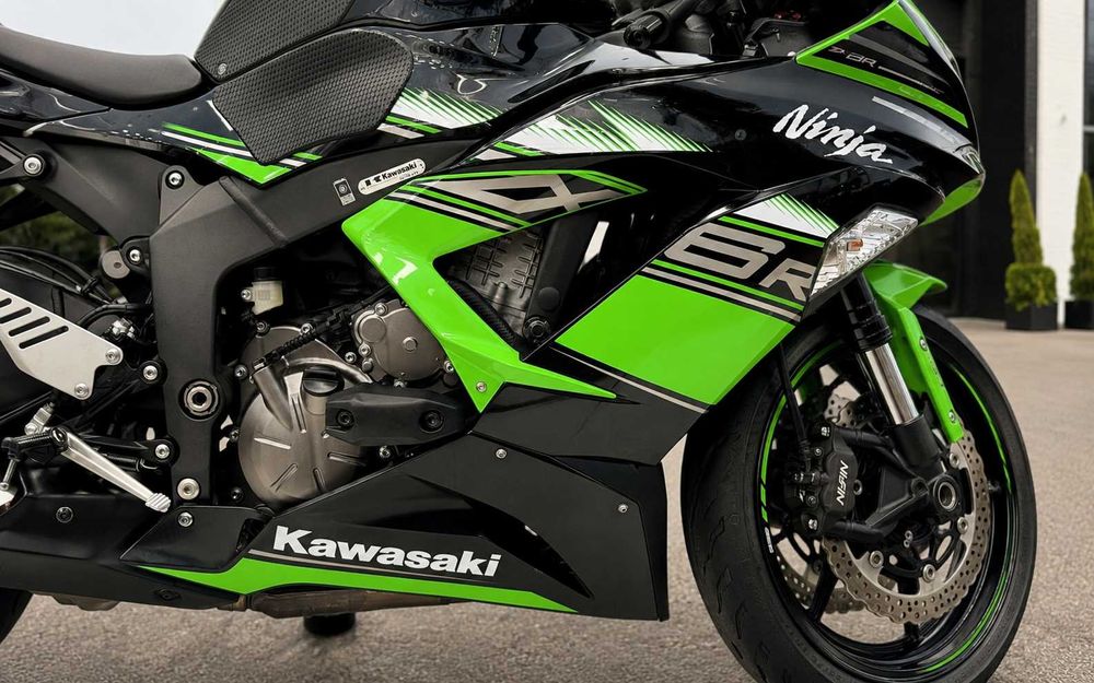 kawasaki zx4r - купить мототехнику - Цена на OLX.ua