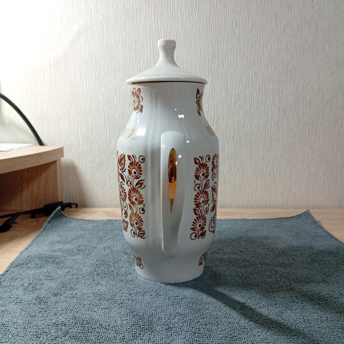 Винтажный кофейник Фарфор СССР (Довбыш), золочение