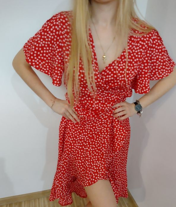 Sukienka MIDI wiązana