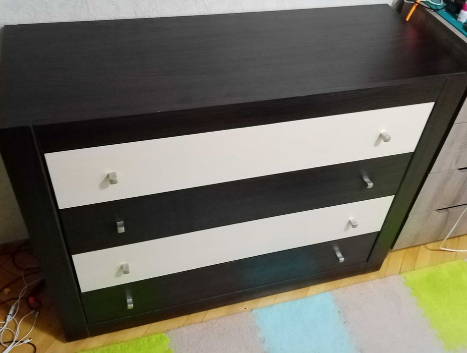 Комод вмістимий венга