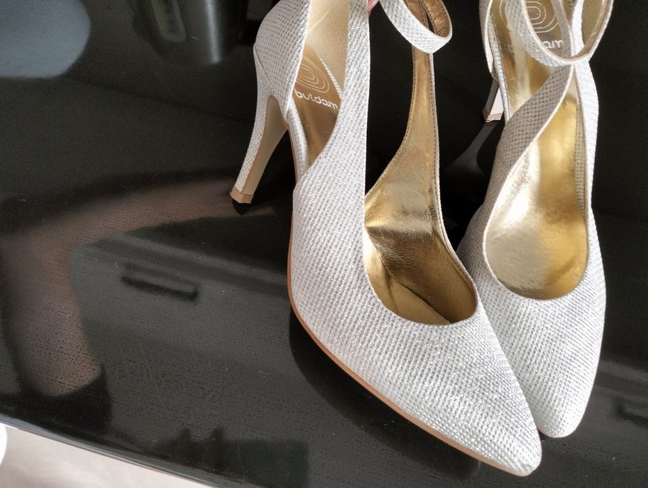 Srebrne buty ślubne 39