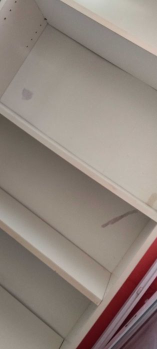 Estantes Escritório