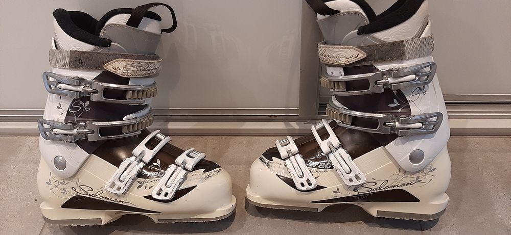 Salomon  DIVINE 780