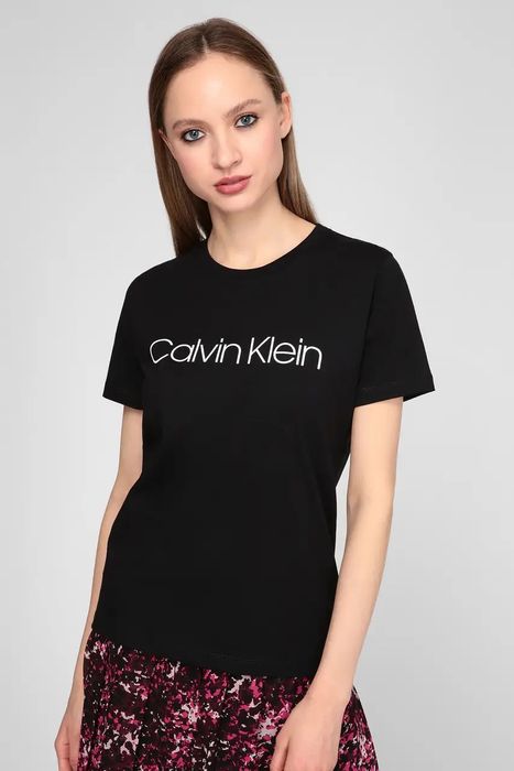 Футболка Calvin Klein,S