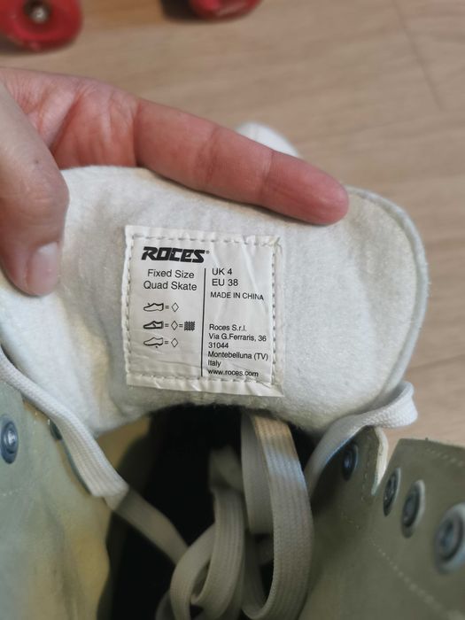 Wrotki Roces White Classic 38 + zestaw miękkich kółek Chaya