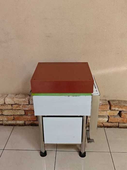 Kloc masarski INOX  – Nowy, regulowana wysokość, wbudowany kosz