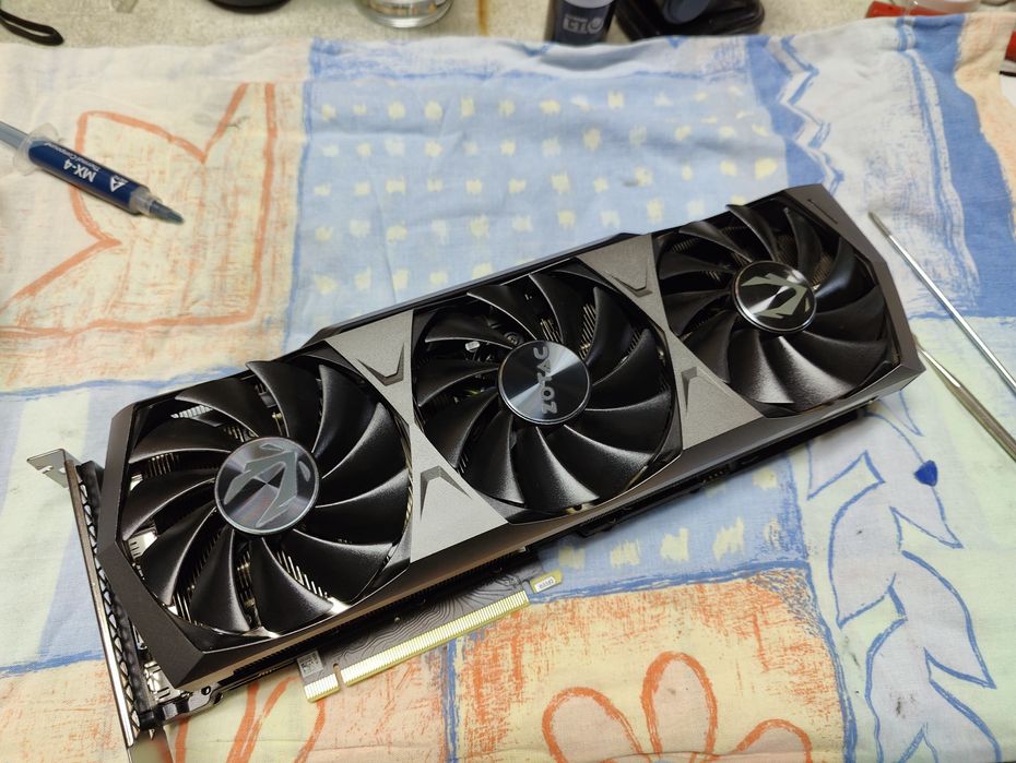 Karta graficzna Zotac GeForce RTX 3090 Gaming Trinity OC 24GB GDDR6X