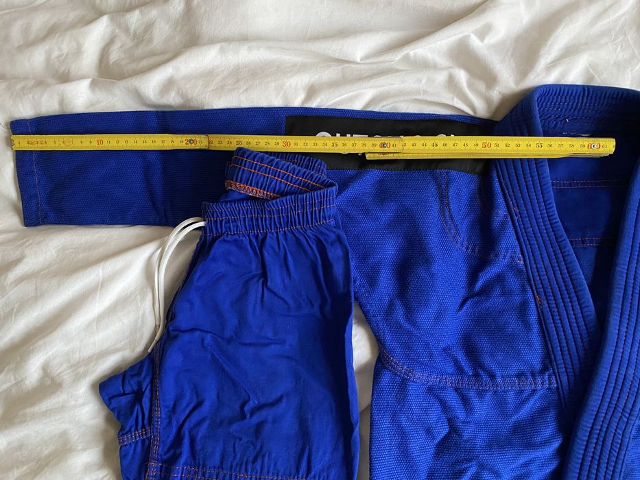 Kimono para criança Outshock