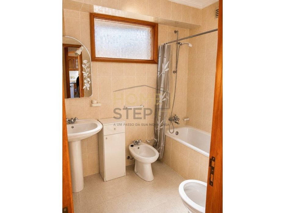 Apartamento T3 para arrendamento em Arrifana, Santa Maria da Feira