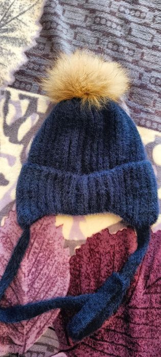 Дитяча зимова шапка
