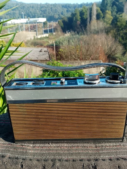 Radio portátil Grundig