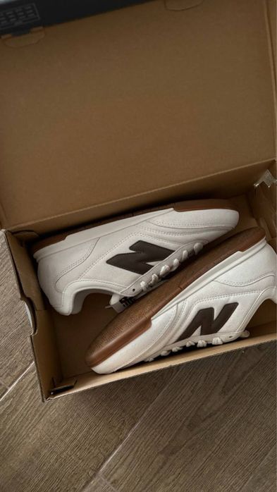 кросівки New Balance