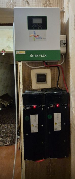 Безперебійне живлення  на 3,5 квт,  35000 грн !