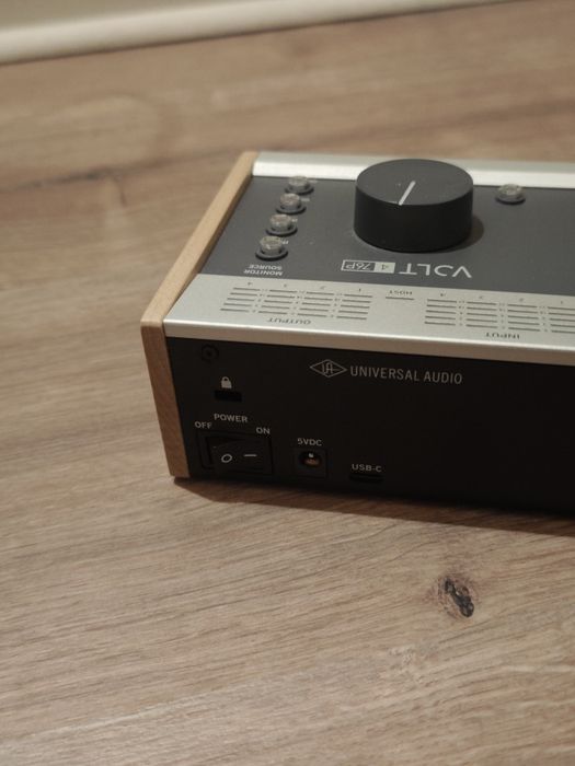Interface Áudio Universal Audio(UAD) Volt 476P