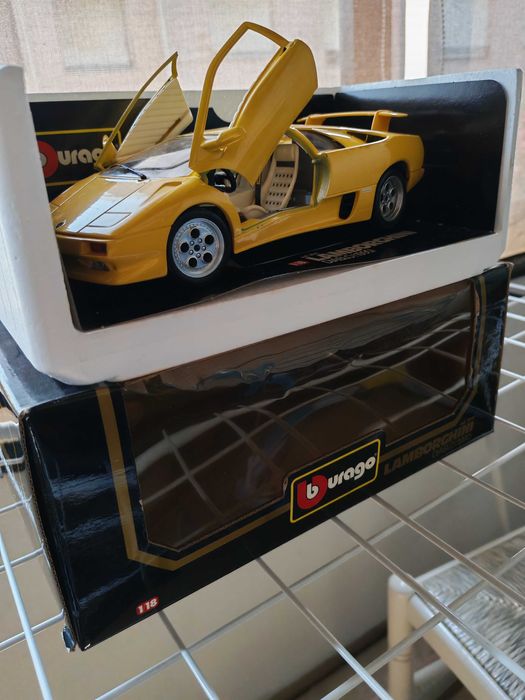 Vendo Miniatura Lamborghini Diablo Escala 1/18