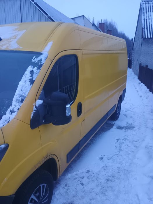 Sprzedam samochód dostawczy Peugeot boxer