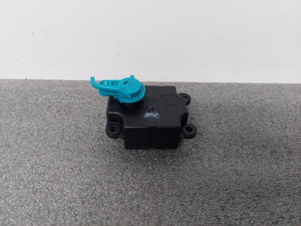 Motor da comporta da sofagem NISSAN Note (E11, NE11)