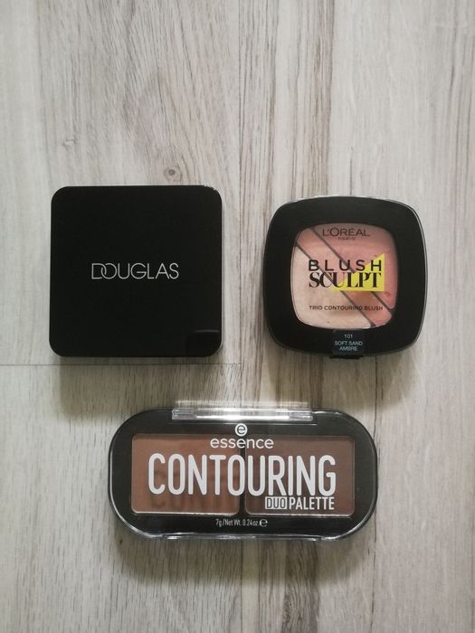 Zestaw do konturowania twarzy: rozświetlacz Douglas + róż L'oreal + paleta bronzerów Essence