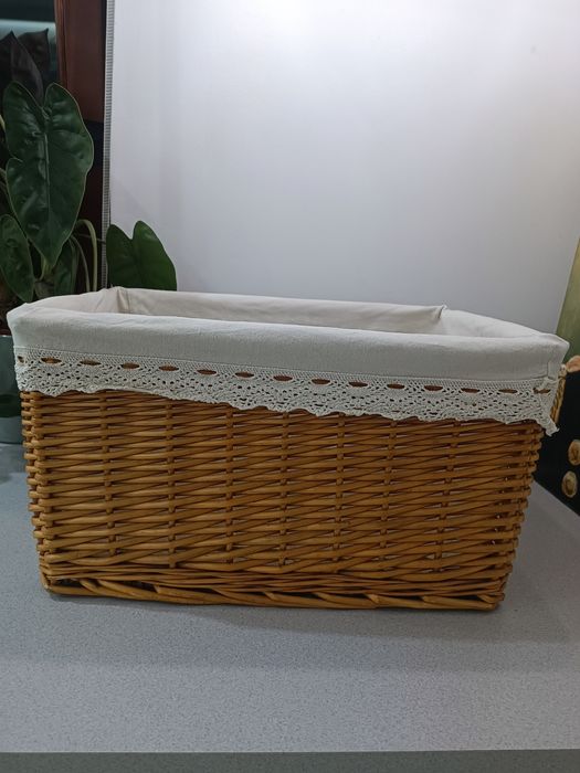 Kosz wiklinowy z materiałowym wkładem 51 × 35 × 28 cm