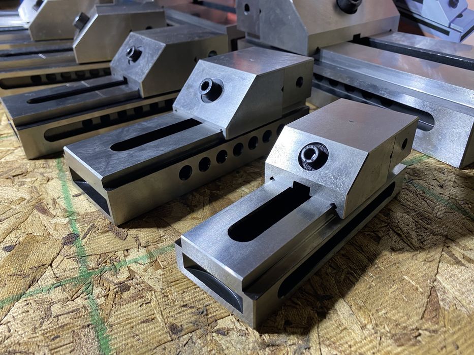 Тиски прицезионые стальные Лещата 50-300 мм