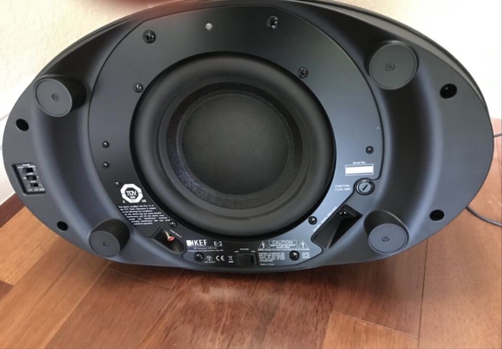 Сабвуфер KEF E2