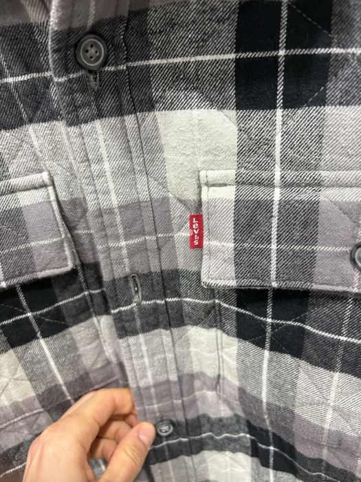Kurtka meska levis