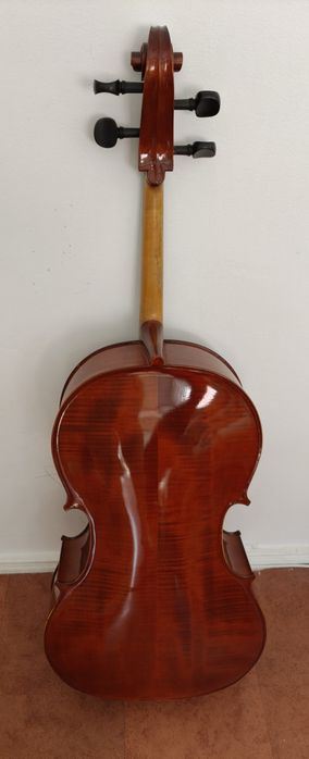 Violoncelo 4/4 Josef Jan Dvořák – Strunal, República Checa | Com  arco e estojo