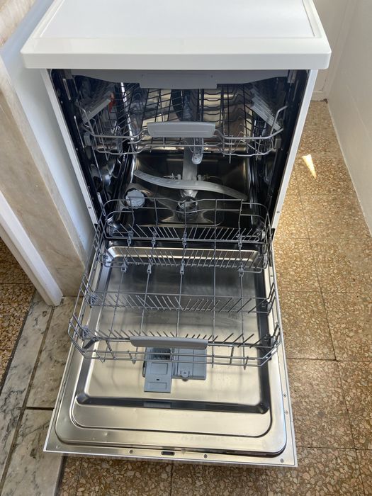 Máquina de Lavar Loiça HOTPOINT HFC 3C26 F