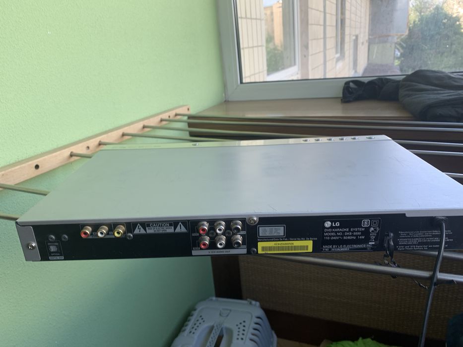 DVD караоке-плеер/домашний кинотеатр модель LG DKS-5550 б/у