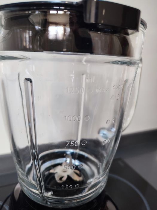 Liquidificador Philips HR2105