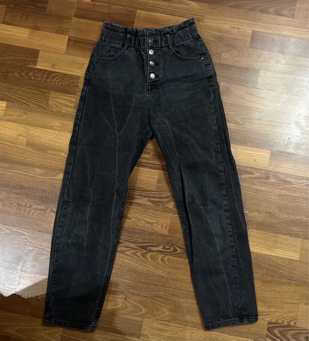 широкі чорні джинси