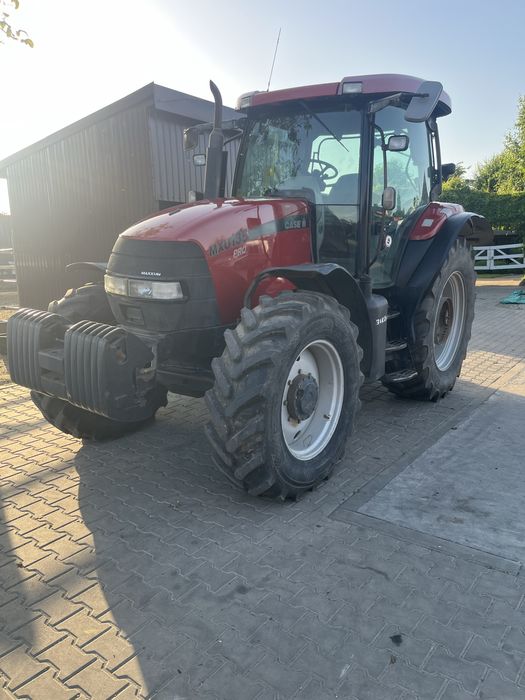 Case MXU 135 PRO  Maxxum