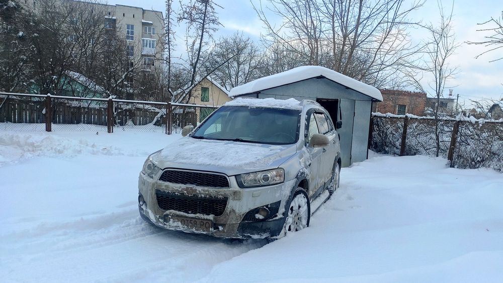 Продам або обміняю Chevrolet Captiva