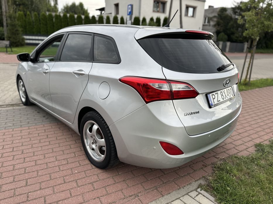Hyundai i30 1,6 diesel alu klima led