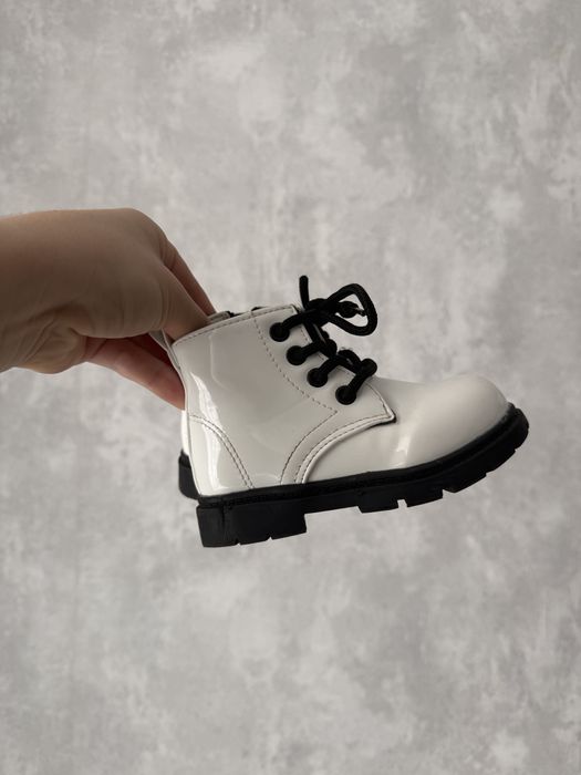 Продам дитячі осінні черевички  21 розмір