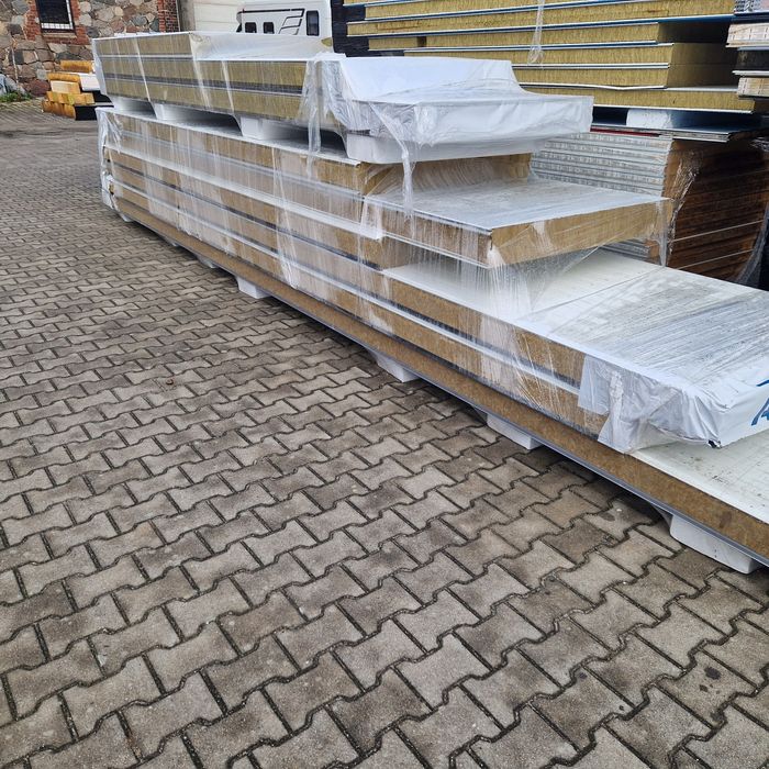 Płyty warstwowe z wełną