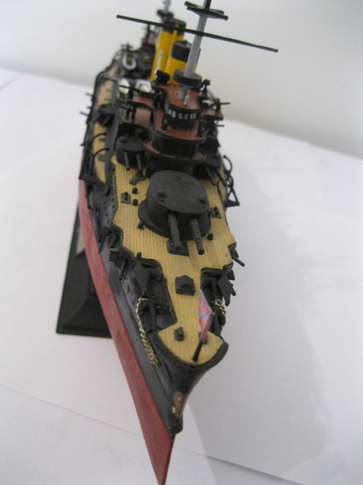 Корабль броненосец "Князь Суворов"